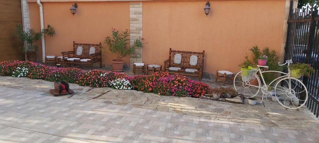 Hotel Амида à Varvara  Extérieur photo